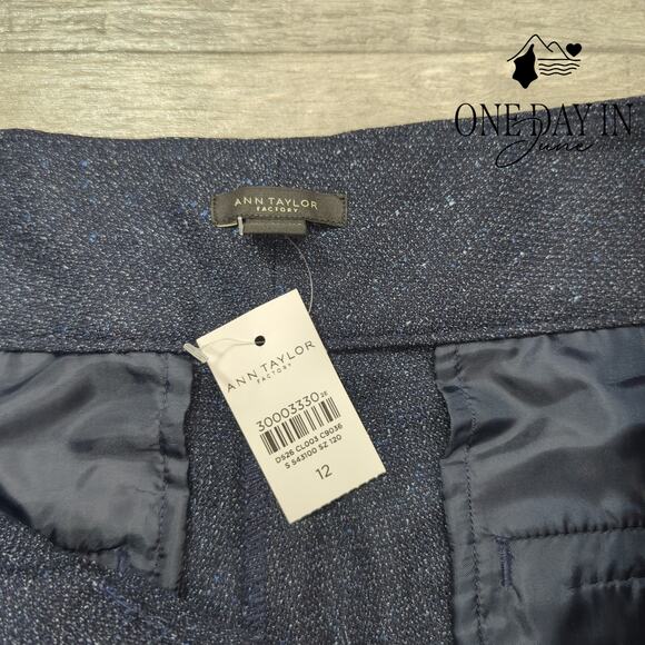 Ann Taylor Straight Leg Dress Pants Size 12 - Picture 2 of 6